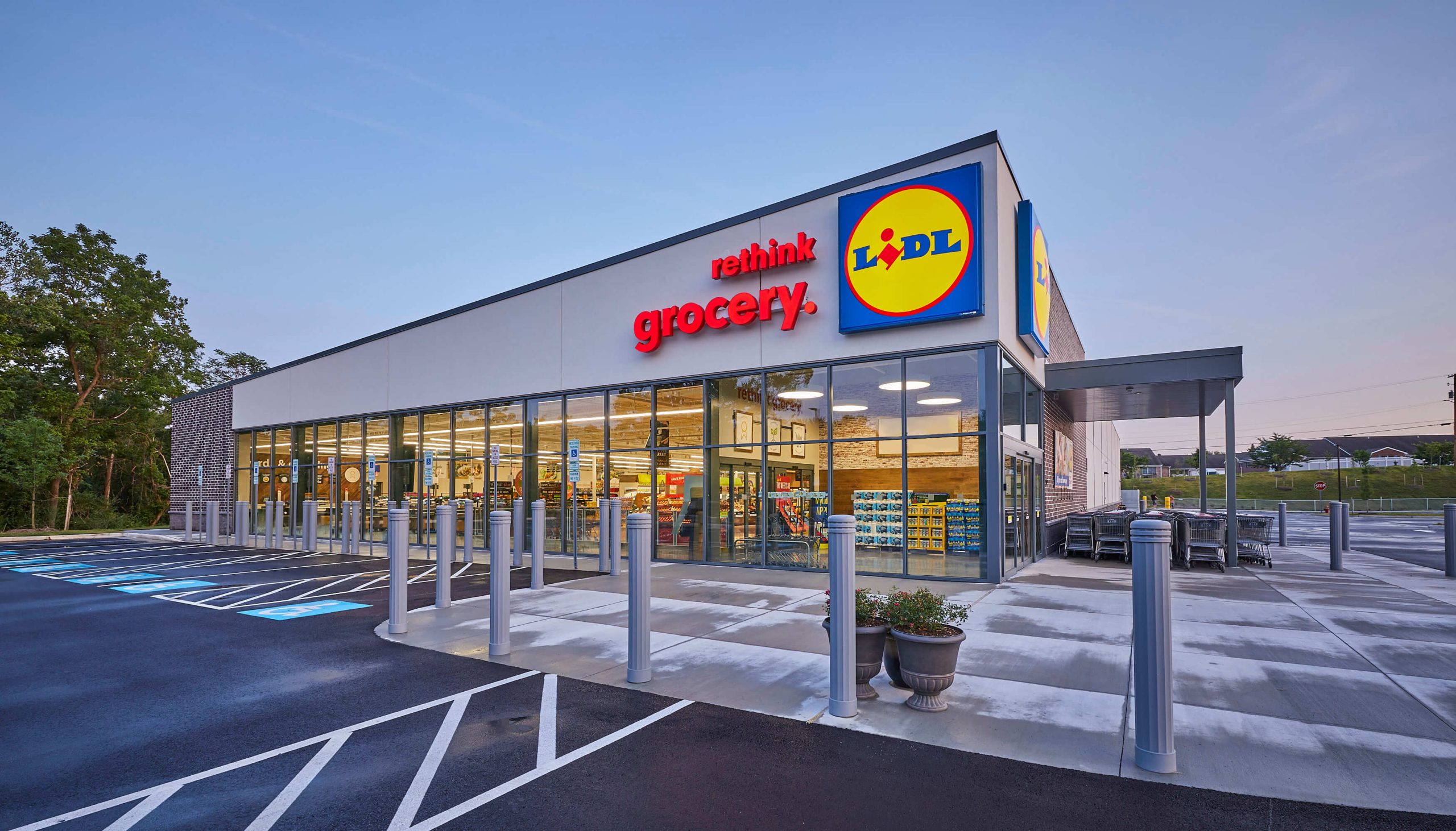 هایپرمارکت لیدل Lidl scaled