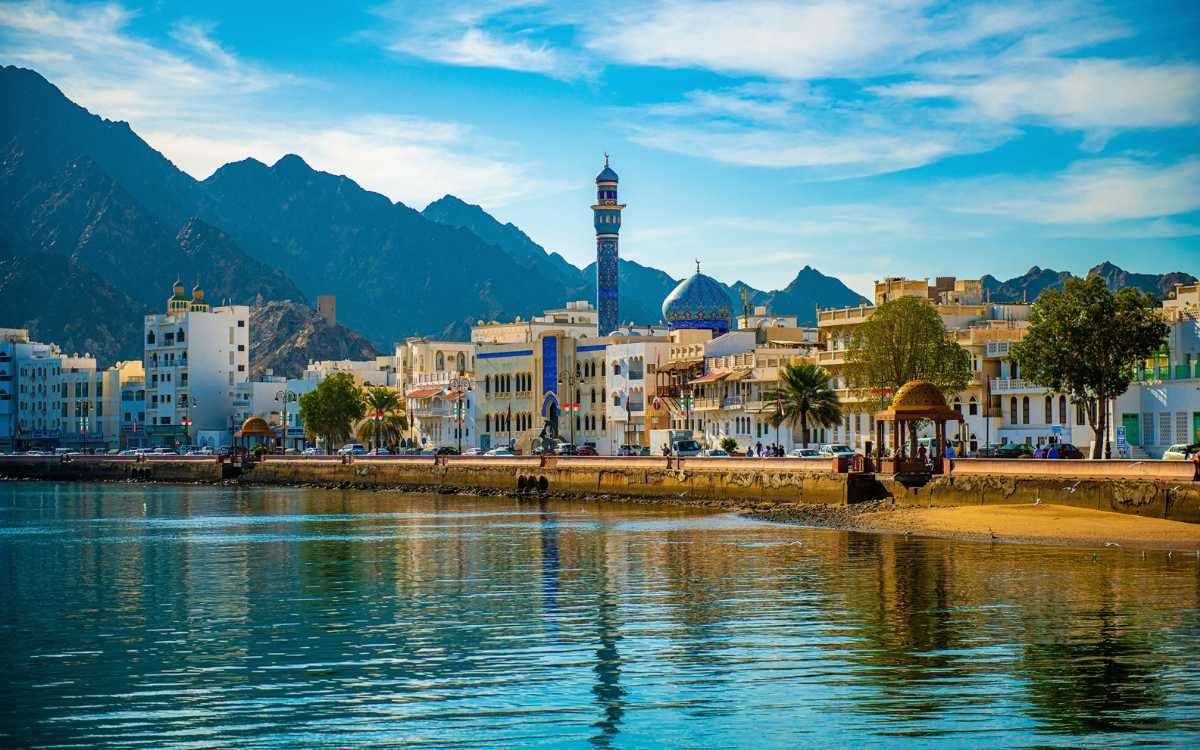 چرا مهاجرت کاری به عمان؟